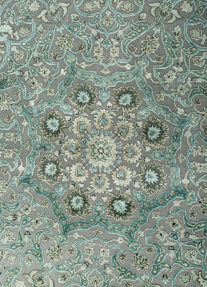 aprezo blue wool and silk Hand Knotted Rug - CloseUp