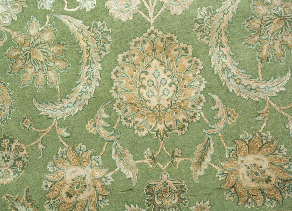 aurora green wool and silk Hand Knotted Rug - CloseUp