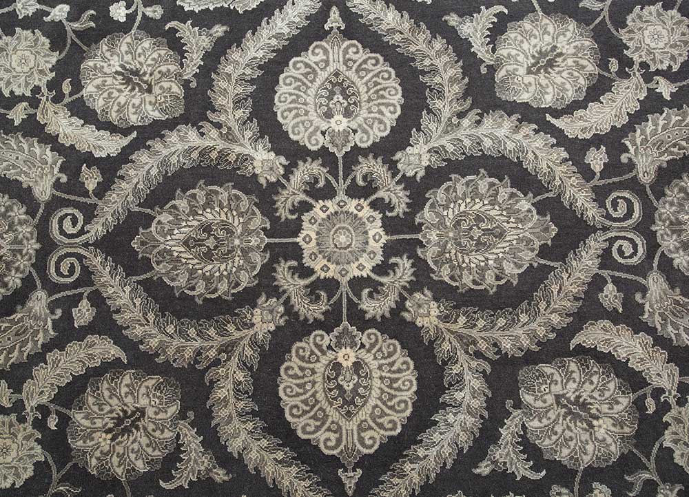 aurora grey and black wool and silk Hand Knotted Rug - CloseUp