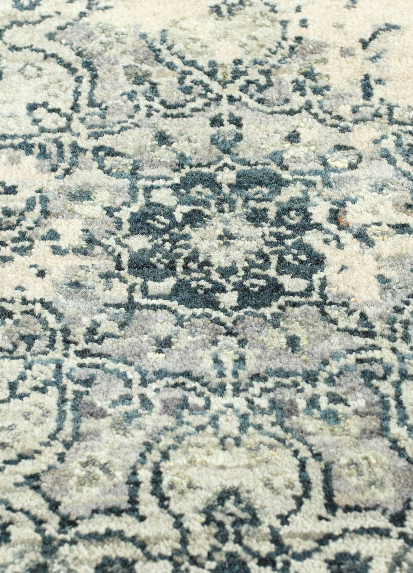 far east blue wool and silk Hand Knotted Rug - CloseUp