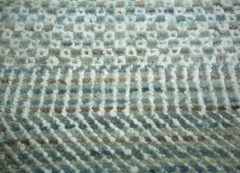 kairos blue wool and bamboo silk Hand Knotted Rug - CloseUp