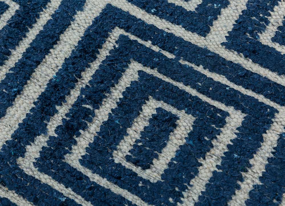 clan blue wool Hand Knotted Rug - CloseUp