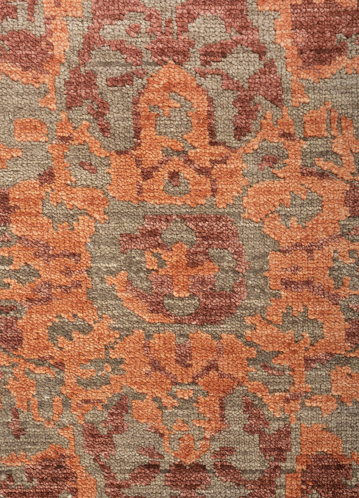 aprezo red and orange wool Hand Knotted Rug - CloseUp