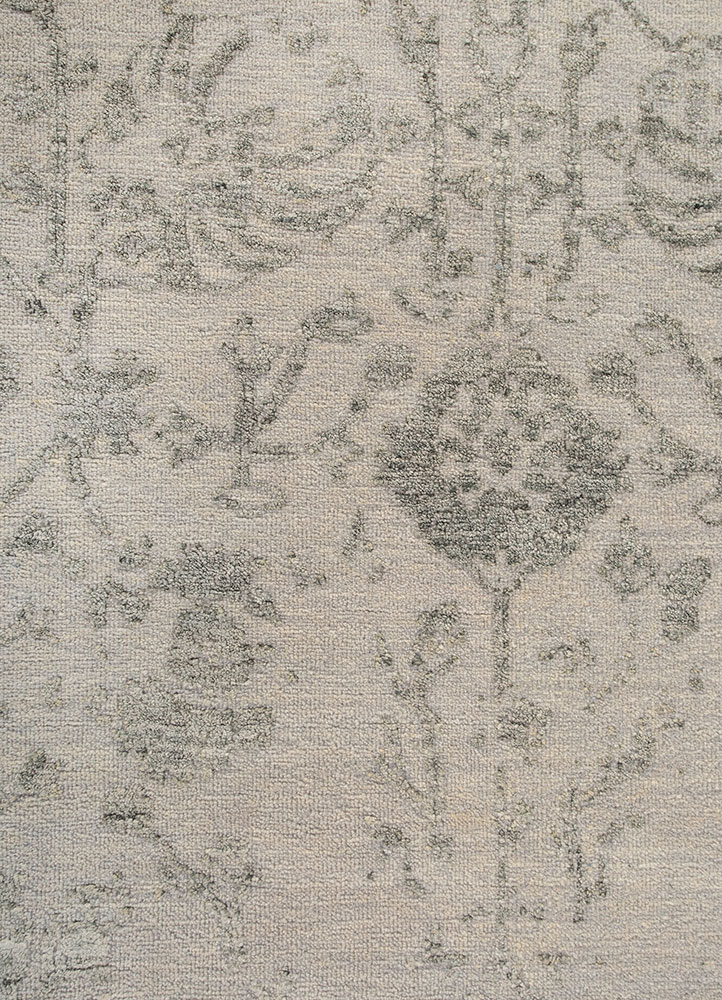 aprezo grey and black wool and viscose Hand Knotted Rug - CloseUp