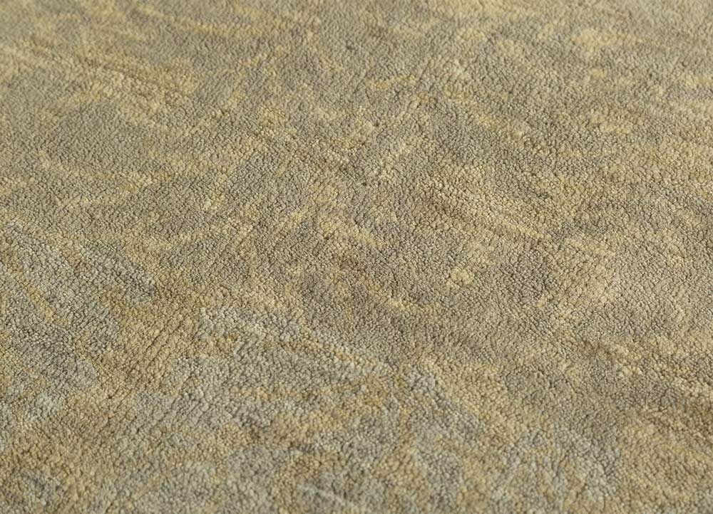 pansy beige and brown wool Hand Knotted Rug - CloseUp