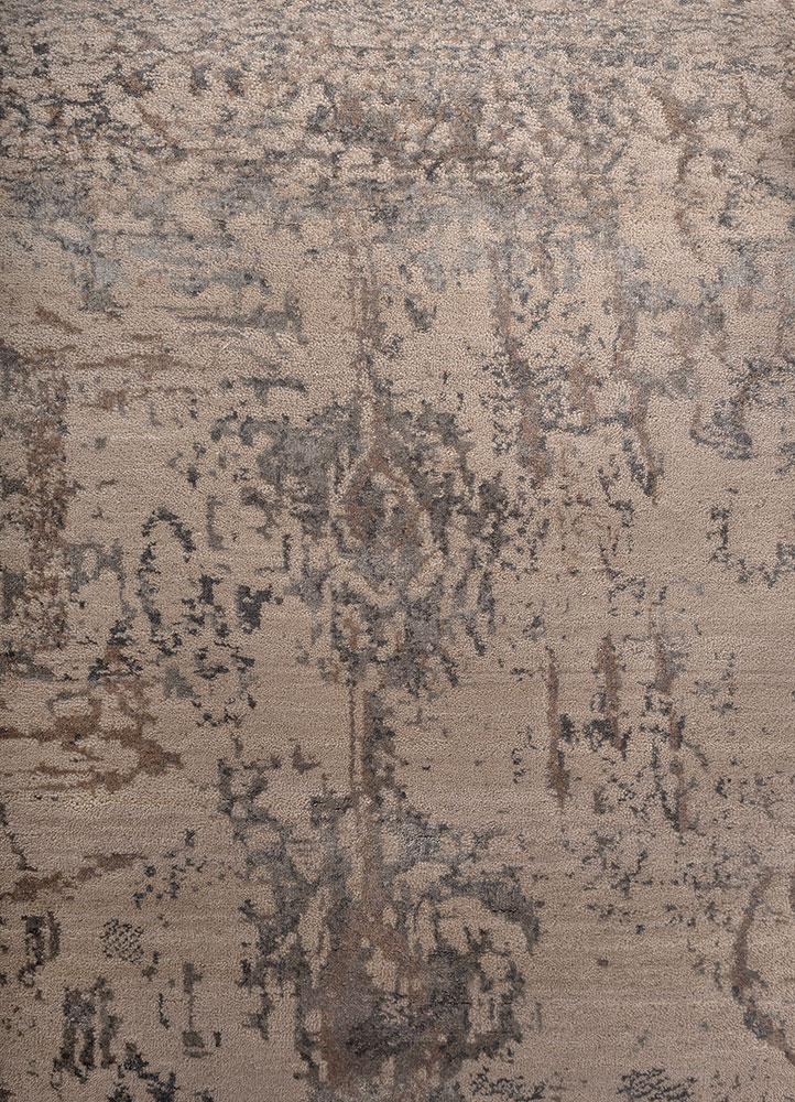 unstring by kavi ivory wool and bamboo silk Hand Knotted Rug - CloseUp