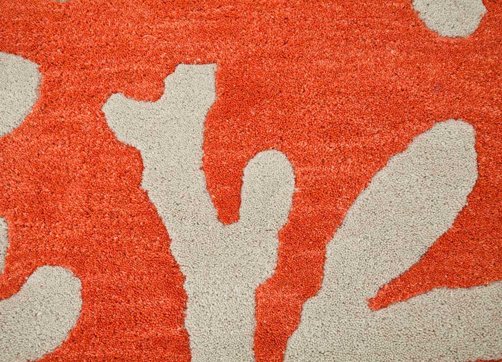 roar red and orange wool Hand Tufted Rug - CloseUp