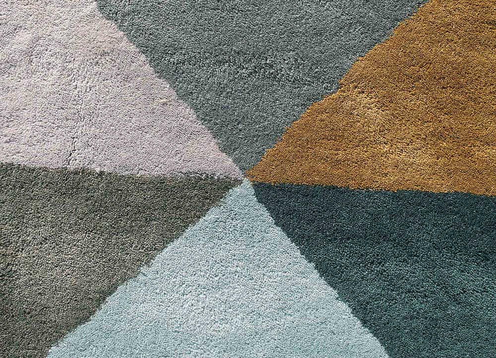 transcend multi wool Hand Tufted Rug - CloseUp