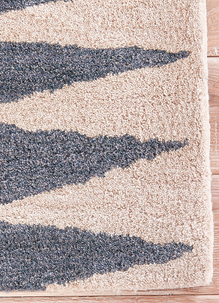 modo blue wool Hand Tufted Rug - CloseUp