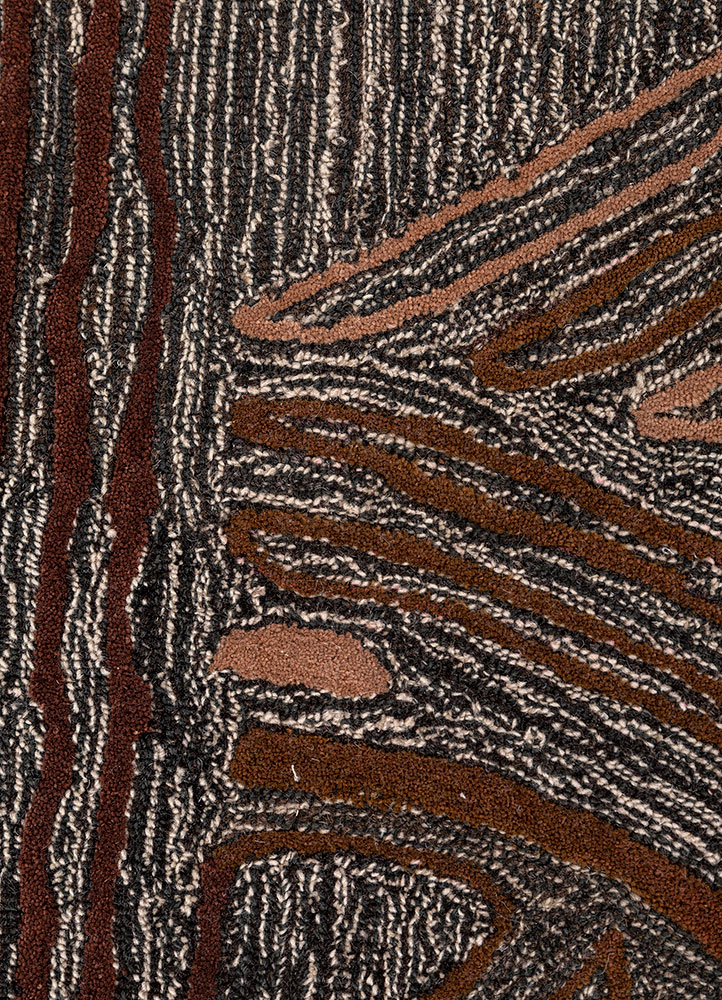 pathways beige and brown wool Hand Tufted Rug - CloseUp
