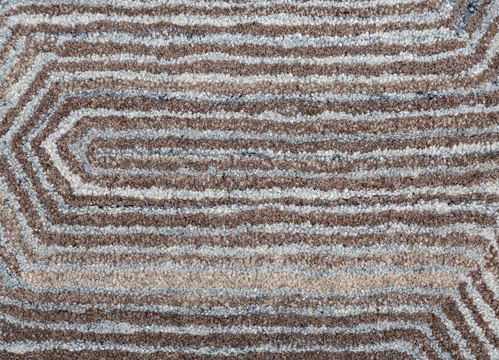 pathways beige and brown wool Hand Tufted Rug - CloseUp