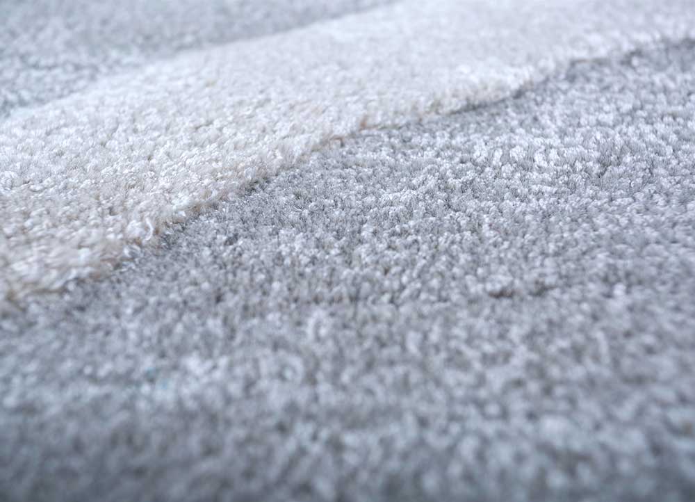 contour grey and black wool and viscose Hand Tufted Rug - CloseUp contour grey and black wool and viscose Hand Tufted Rug - CloseUp