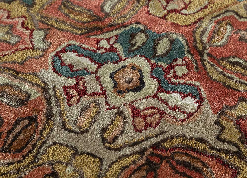 mythos gold wool and viscose Hand Tufted Rug - CloseUp