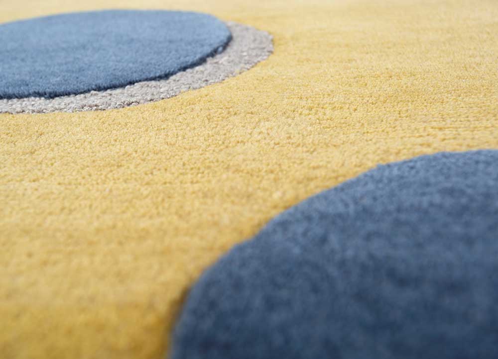 confetti gold wool and viscose Hand Tufted Rug - CloseUp