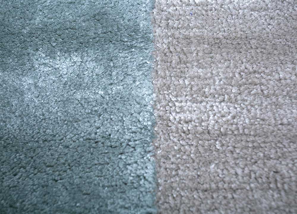 caliedo multi wool and viscose Hand Tufted Rug - CloseUp