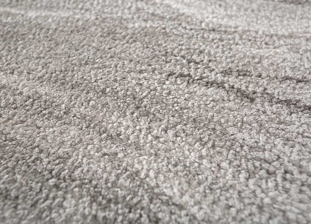 genesis grey and black wool and viscose Hand Tufted Rug - CloseUp