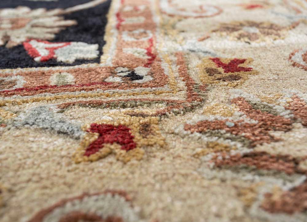 kasbah grey and black wool and viscose Hand Tufted Rug - CloseUp
