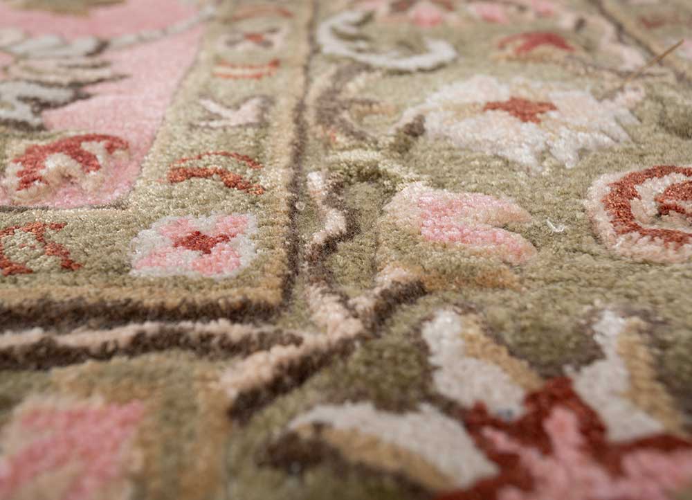 kasbah red and orange wool and viscose Hand Tufted Rug - CloseUp