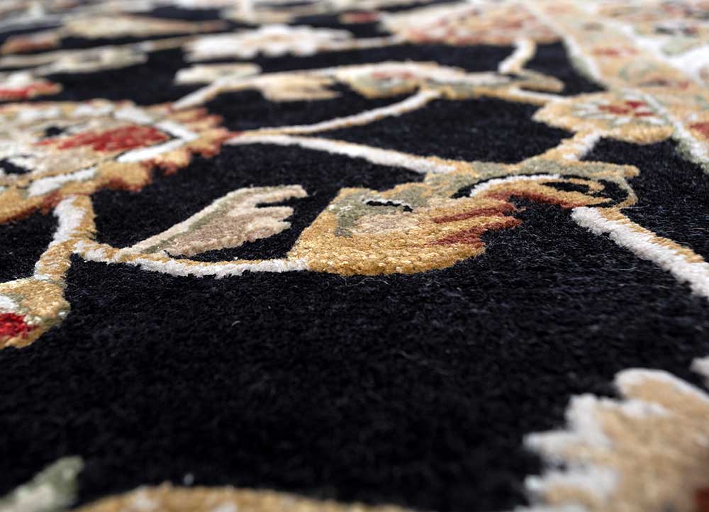 kasbah grey and black wool and viscose Hand Tufted Rug - CloseUp