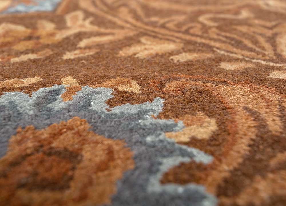 kora red and orange wool and viscose Hand Tufted Rug - CloseUp
