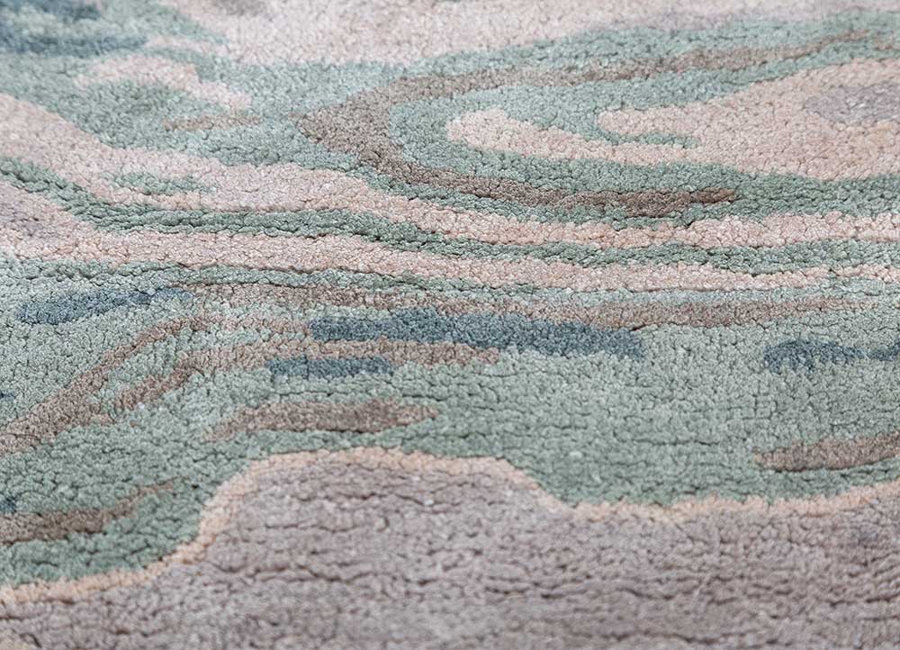 genesis grey and black viscose Hand Tufted Rug - CloseUp