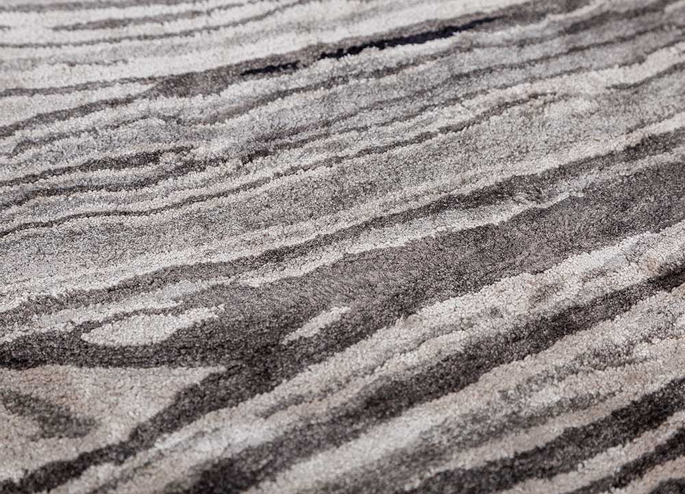 genesis grey and black viscose Hand Tufted Rug - CloseUp