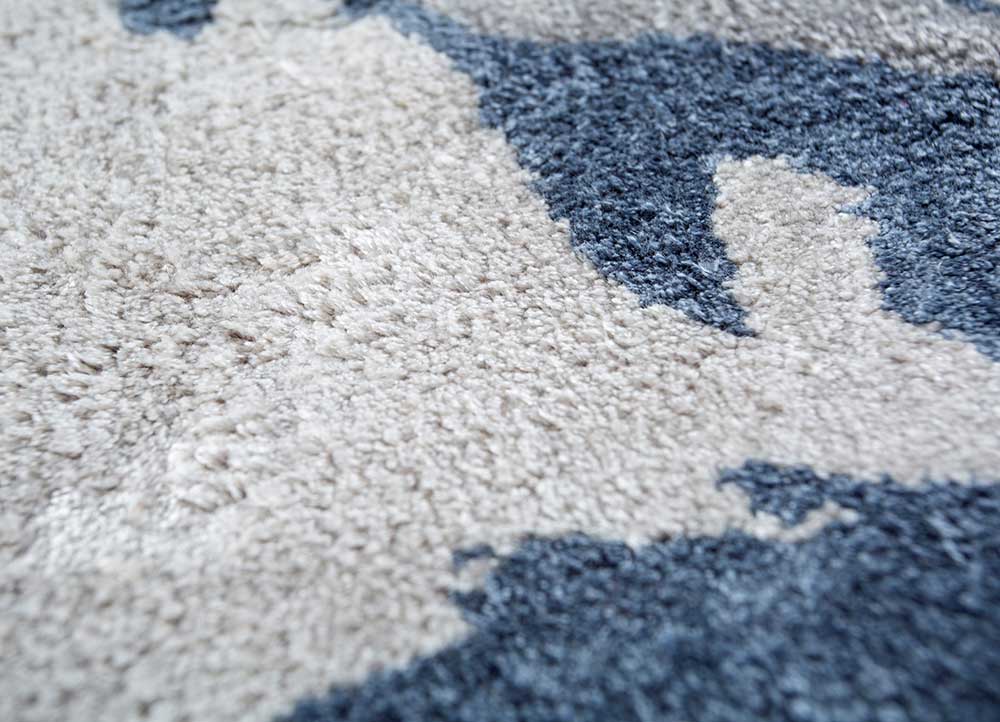 genesis blue viscose Hand Tufted Rug - CloseUp