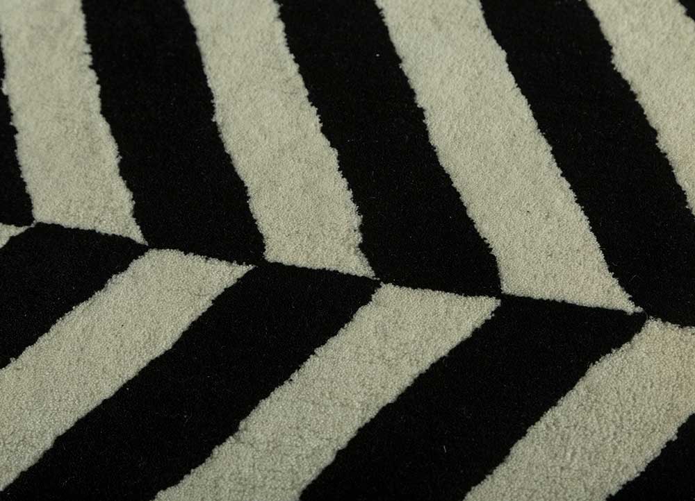 contour grey and black wool Hand Tufted Rug - CloseUp