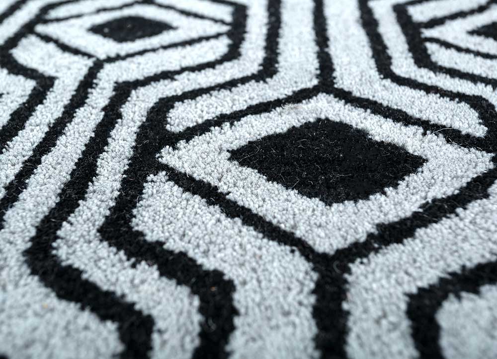 contour grey and black wool and viscose Hand Tufted Rug - CloseUp