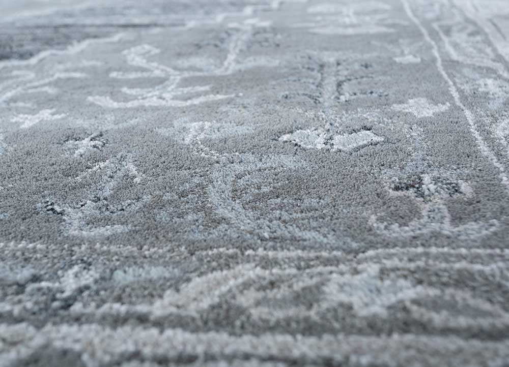 mythos grey and black wool and viscose Hand Tufted Rug - CloseUp