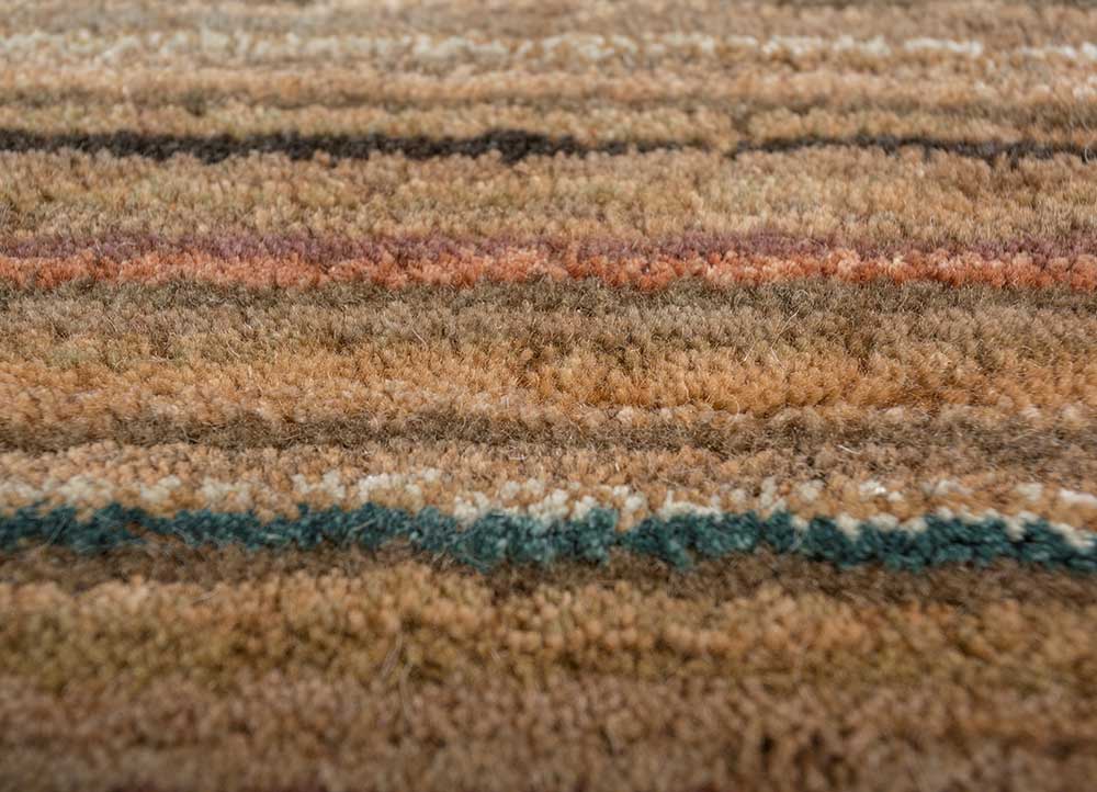 acar beige and brown wool and viscose Hand Tufted Rug - CloseUp