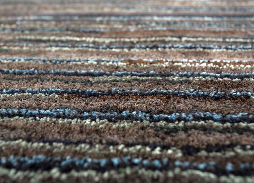 acar grey and black wool and viscose Hand Tufted Rug - CloseUp