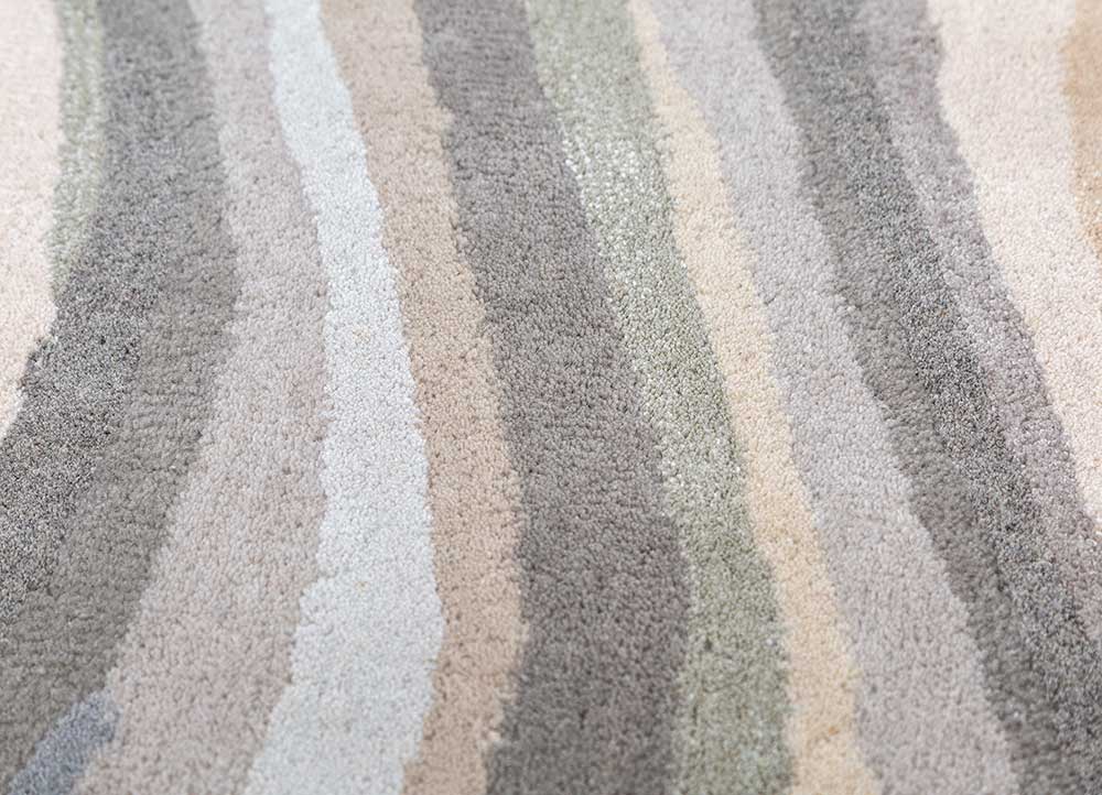 acar grey and black wool and viscose Hand Tufted Rug - CloseUp