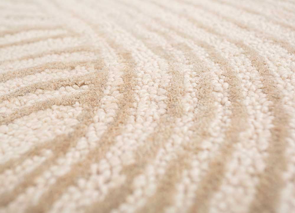 modo ivory wool and viscose Hand Tufted Rug - CloseUp