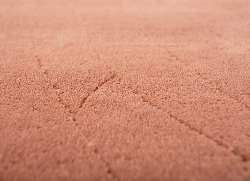 cera red and orange wool Hand Tufted Rug - CloseUp