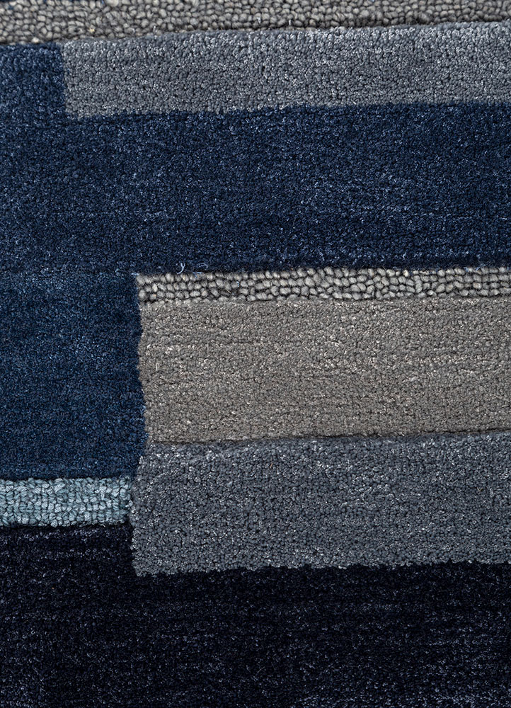 acar blue wool and viscose Hand Tufted Rug - CloseUp