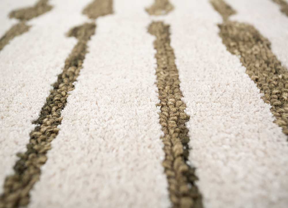 contour ivory wool and viscose Hand Tufted Rug - CloseUp