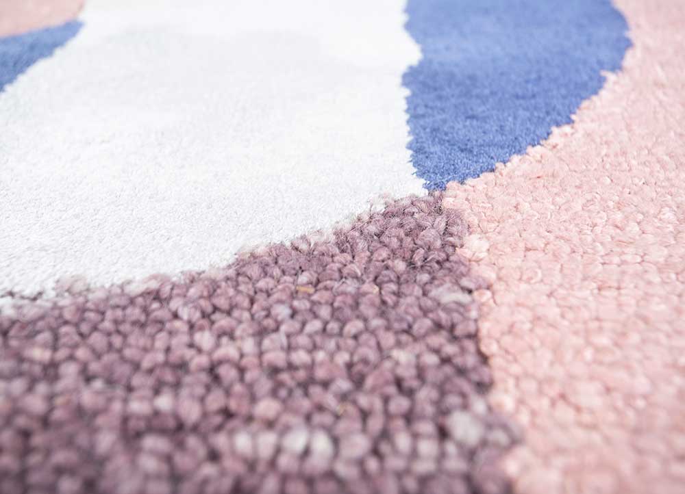 aprezo grey and black wool and viscose Hand Tufted Rug - CloseUp