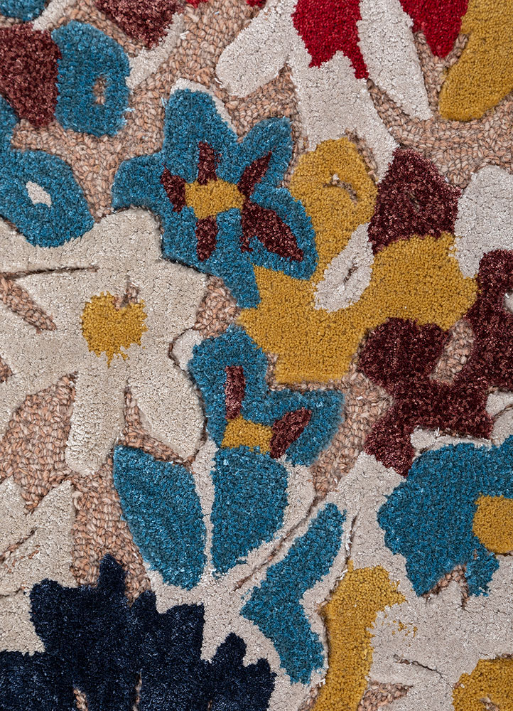 hacienda red and orange wool and viscose Hand Tufted Rug - CloseUp