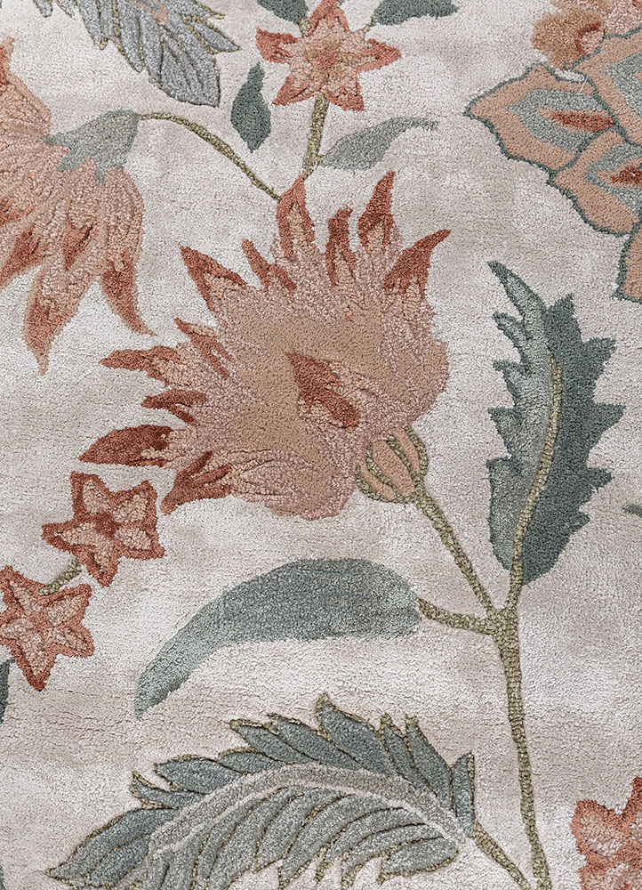 hacienda ivory wool and viscose Hand Tufted Rug - CloseUp