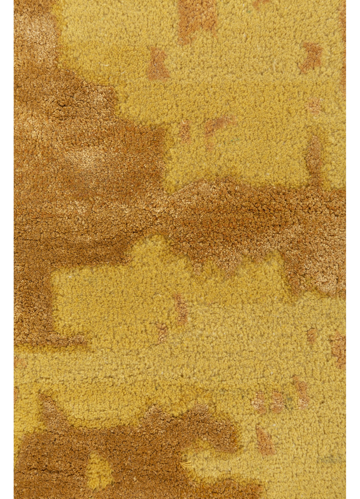 white noise gold wool and viscose Hand Tufted Rug - CloseUp white noise gold wool and viscose Hand Tufted Rug - CloseUp