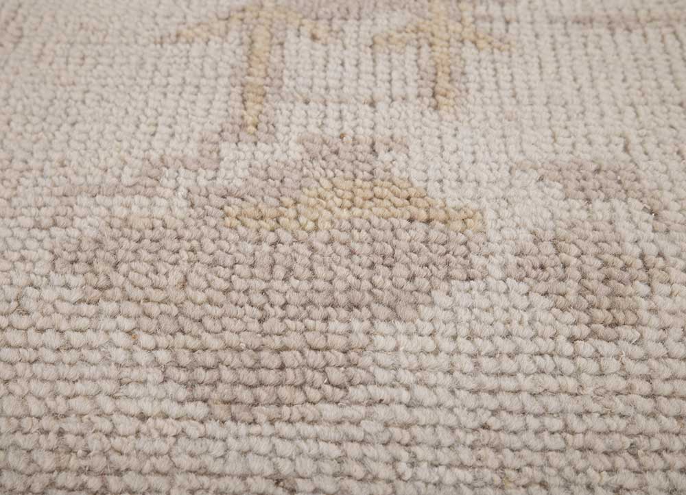 viscaya ivory wool Hand Knotted Rug - CloseUp