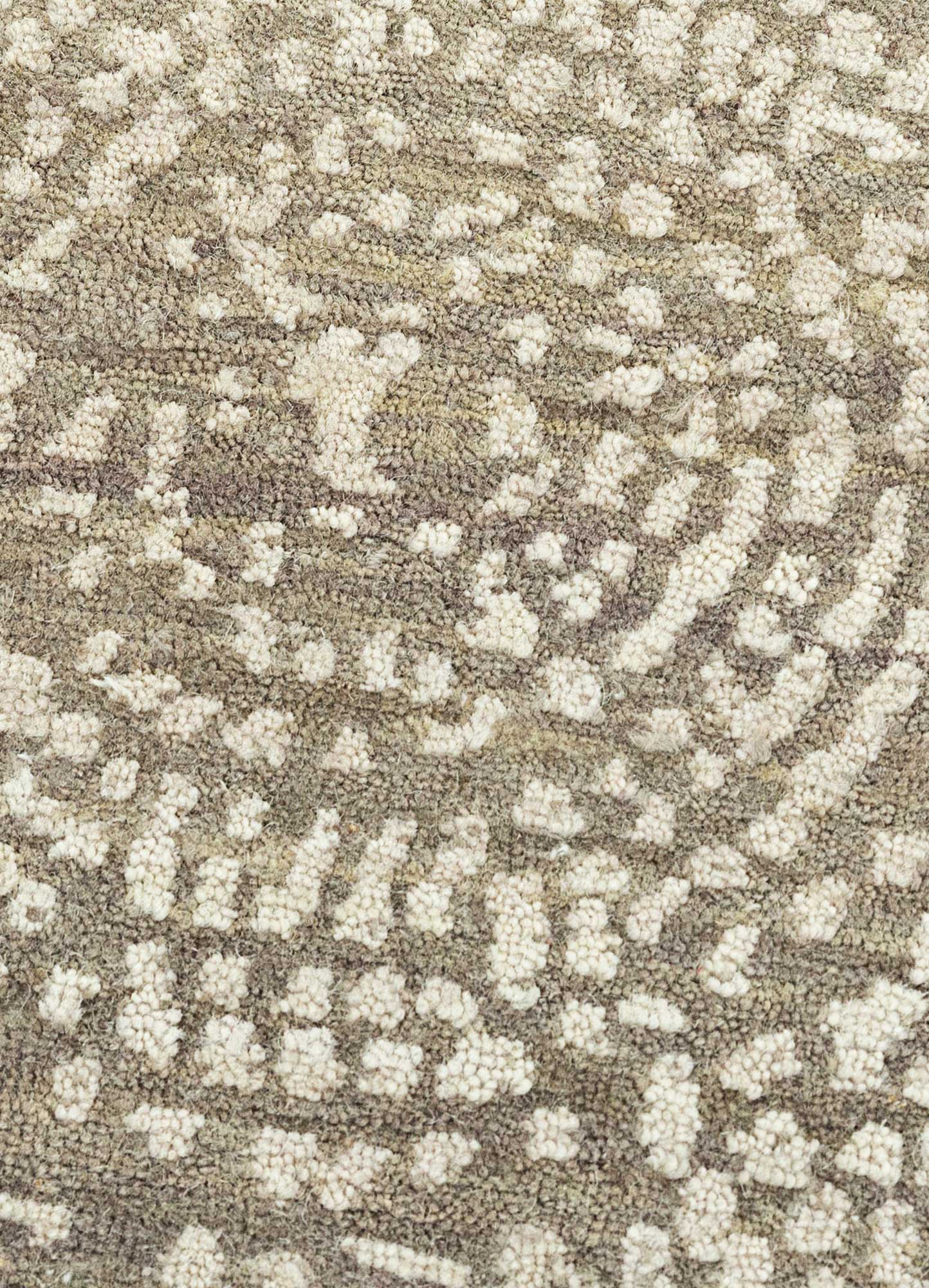 pansy beige and brown wool Hand Knotted Rug - CloseUp