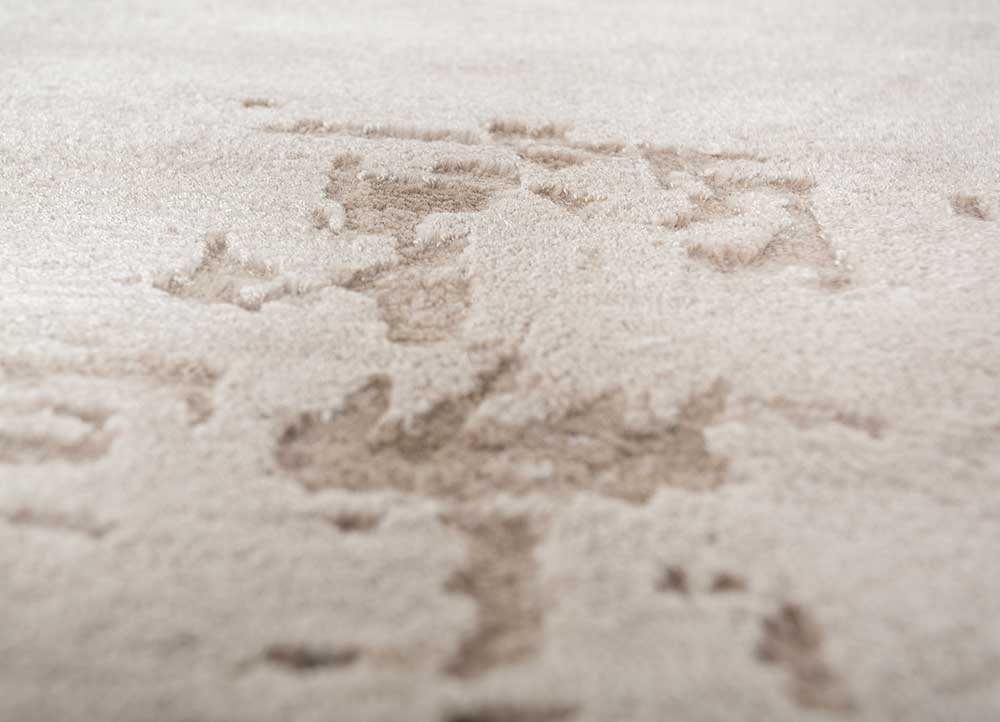 unfold by kavi ivory wool and bamboo silk Hand Knotted Rug - CloseUp