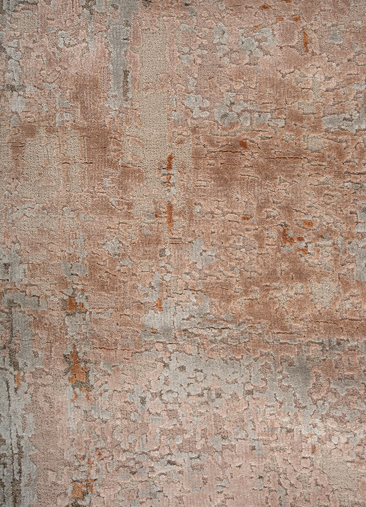 uvenuti ivory wool and bamboo silk Hand Knotted Rug - CloseUp