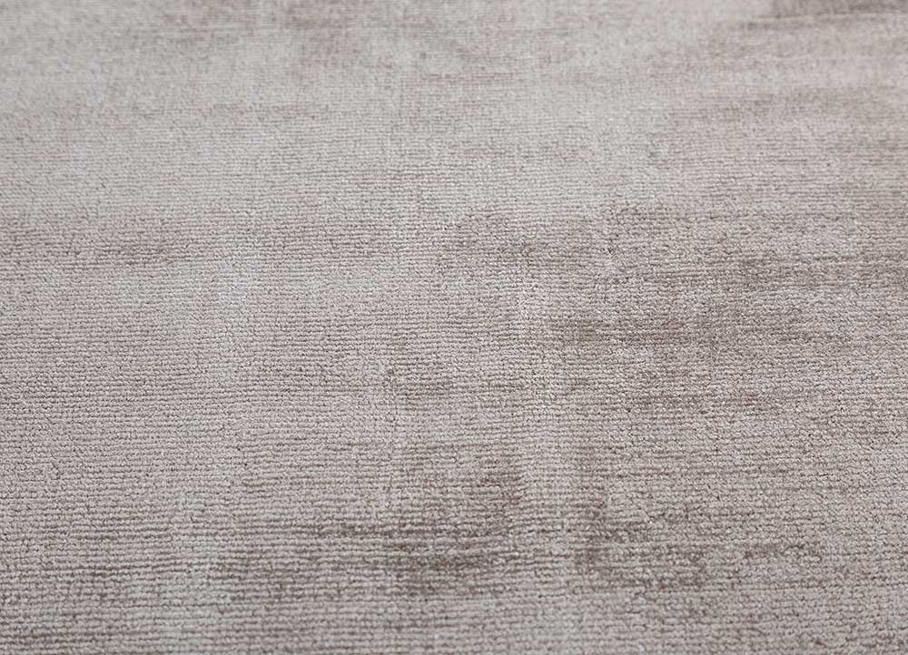 basis grey and black viscose Hand Loom Rug - CloseUp