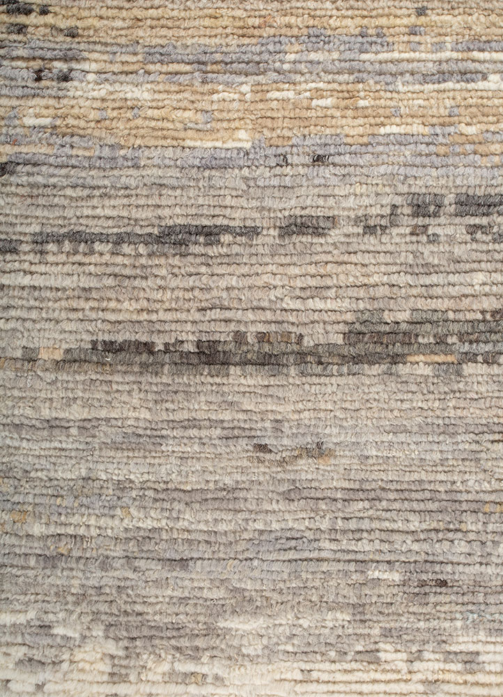 entropy ivory wool Hand Knotted Rug - CloseUp