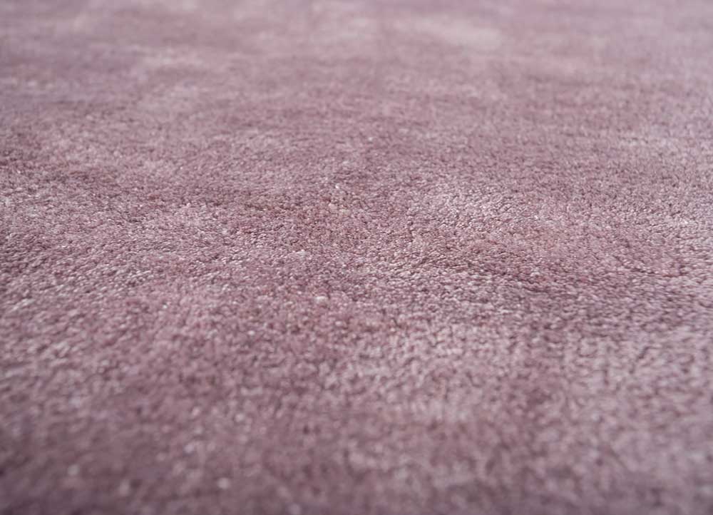 come around pink and purple viscose Hand Tufted Rug - CloseUp