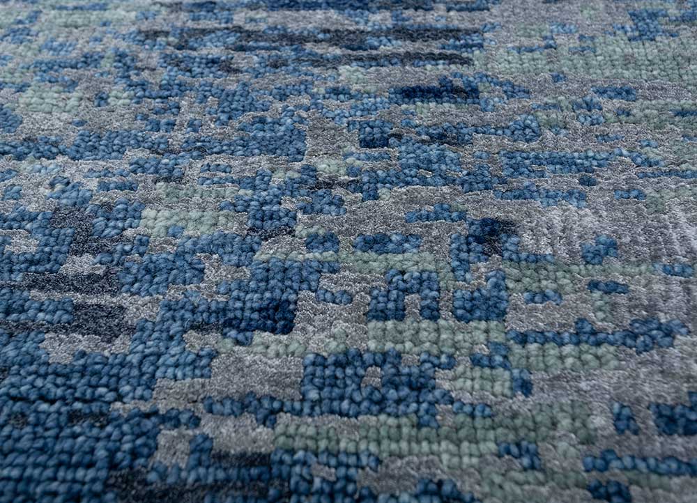 clan blue wool and bamboo silk Hand Knotted Rug - CloseUp