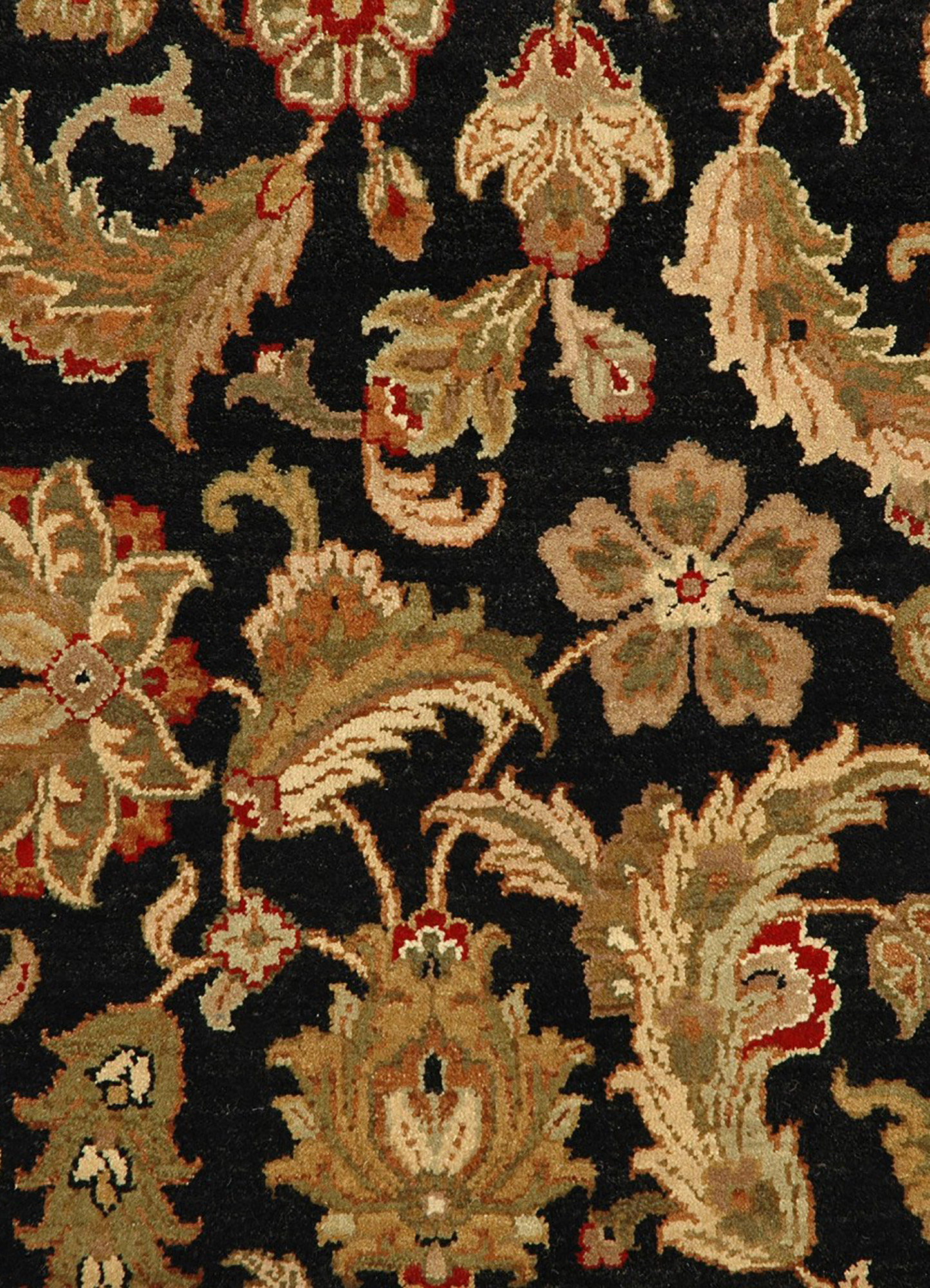 gulnar grey and black wool Hand Knotted Rug - CloseUp